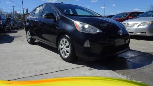 TOYOTA PRIUS C 2013 JTDKDTB31D1049620 image